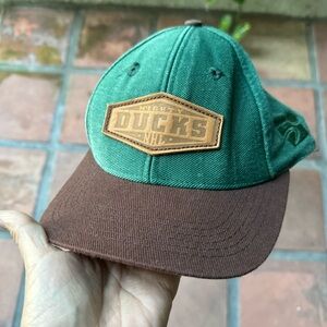VINTAGE SPORTS SPECIALTIES MIGHTY DUCKS SNAPBACK DEADSTOCK